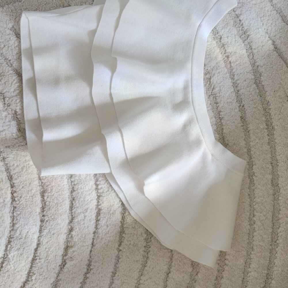 Endless Rose Ruffle Top White - Picture 2 of 3